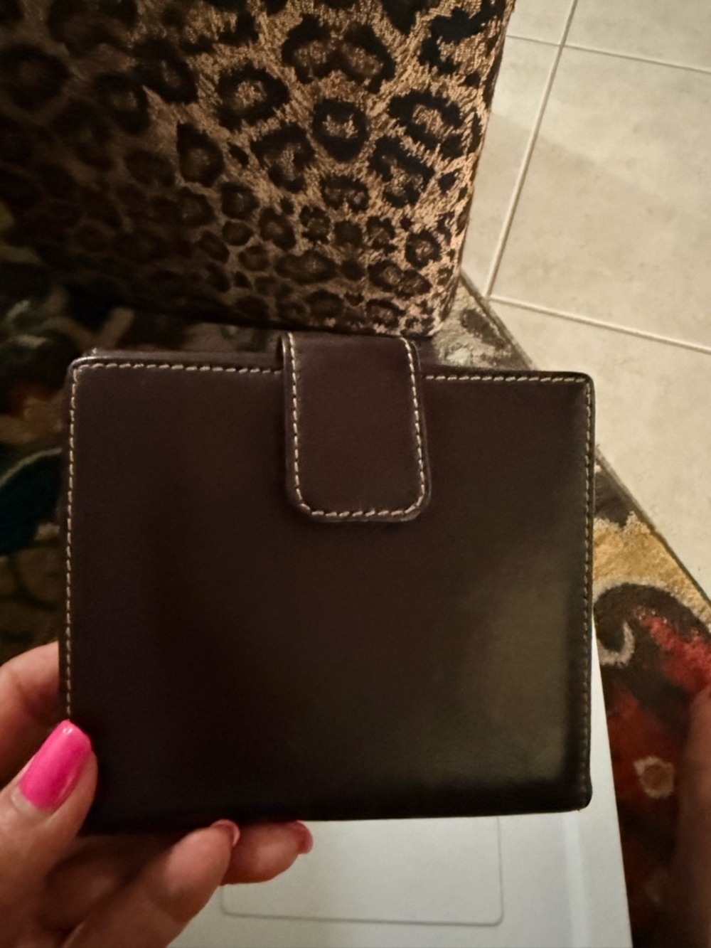 Gucci Brown Leather Wallet with Gold Double-G Emblem and Red/Green Stripe - Picture 3 of 7